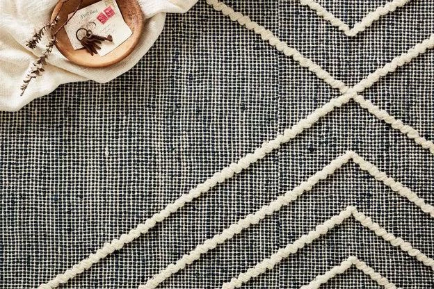 Loloi Rugs Joanna Gaines Cora Rug Collection - CRA-02 Indigo/White