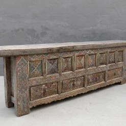 Organic Restoration Xinjang Cabinet