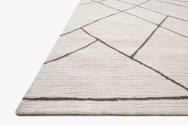 Loloi Rugs Joanna Gaines Logan Rug Collection - LOG-01 Ivory / Charcoal