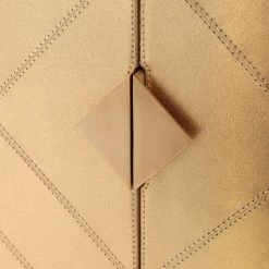 Bungalow 5 - Giselle Cabinet